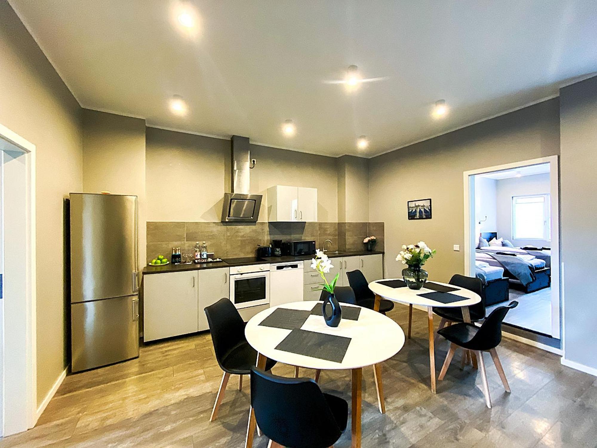 Liro Stadt Apartments เครเฟลด์ ภายนอก รูปภาพ