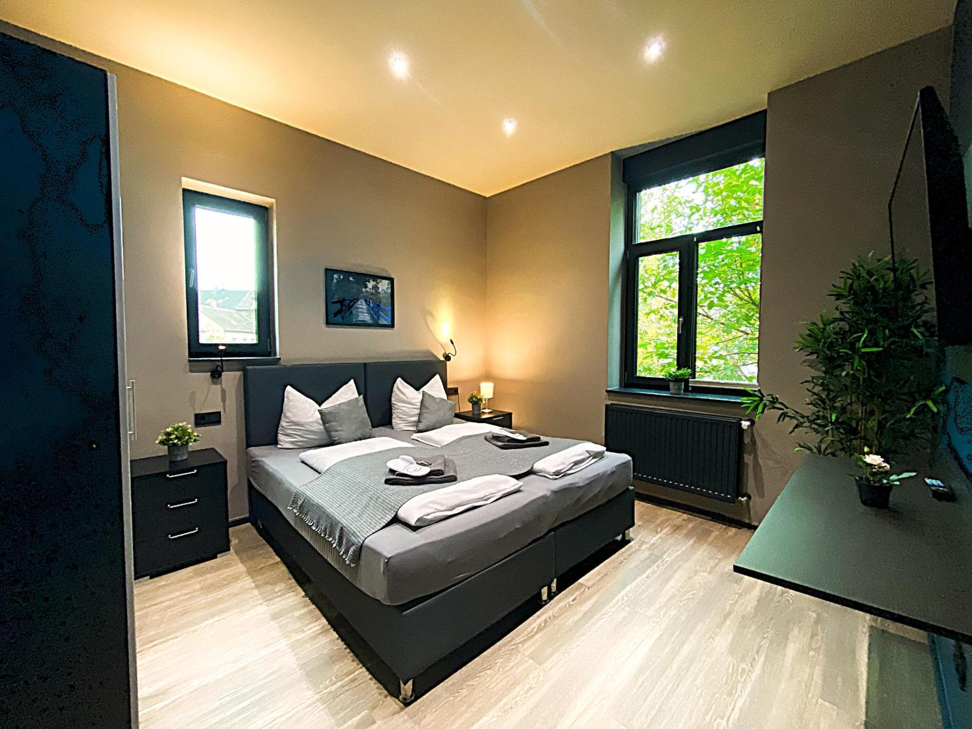 Liro Stadt Apartments เครเฟลด์ ภายนอก รูปภาพ