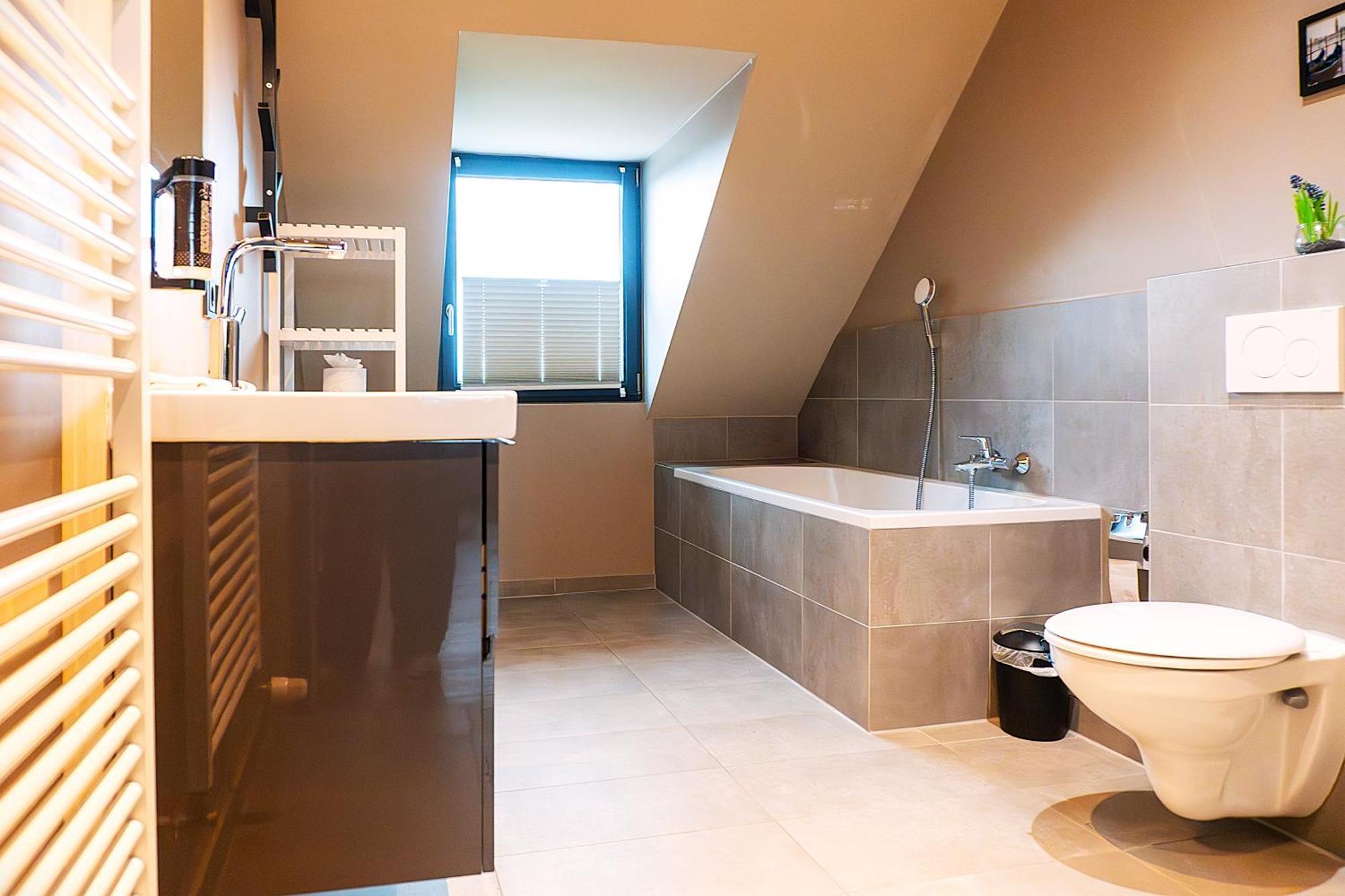 Liro Stadt Apartments เครเฟลด์ ภายนอก รูปภาพ