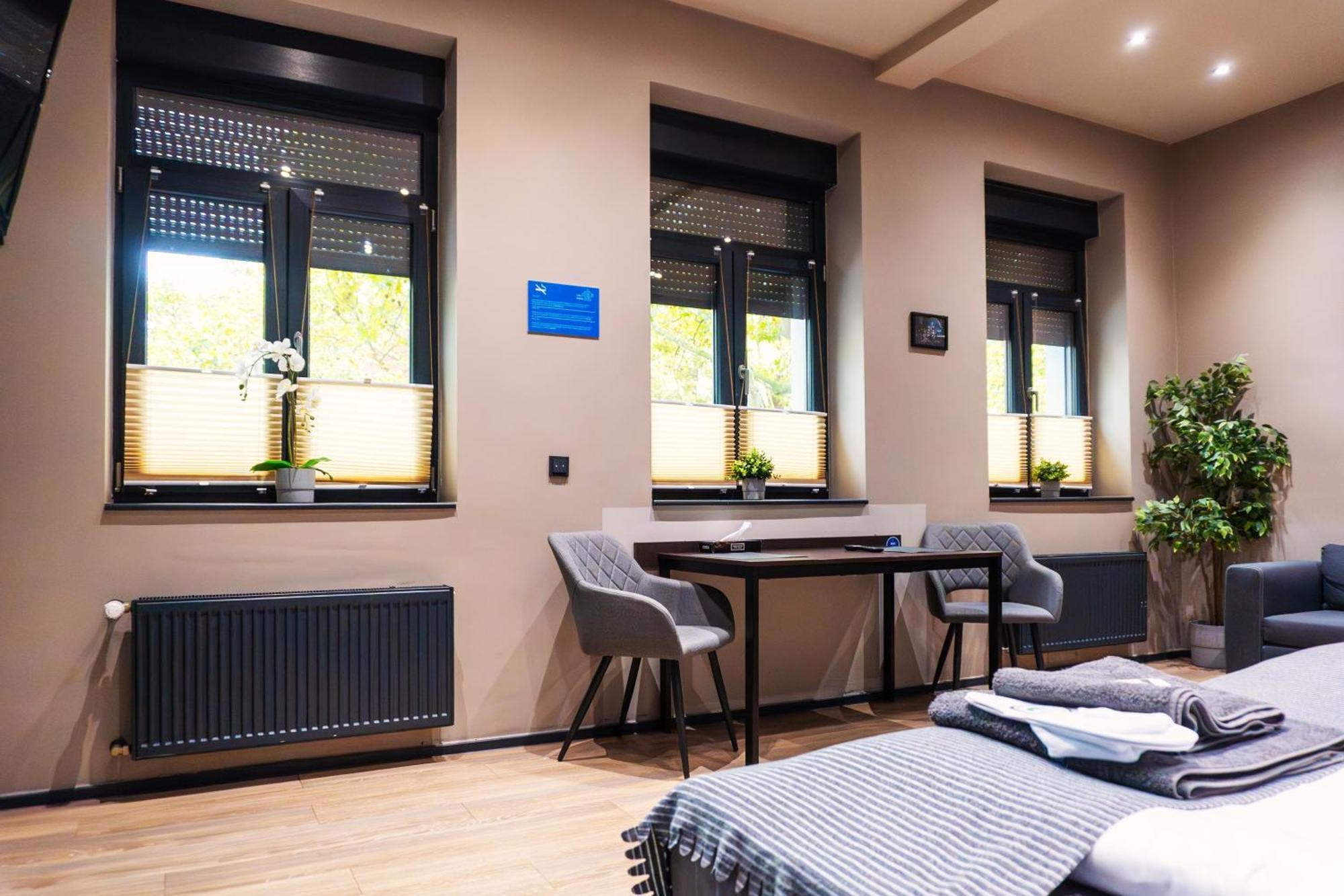 Liro Stadt Apartments เครเฟลด์ ภายนอก รูปภาพ