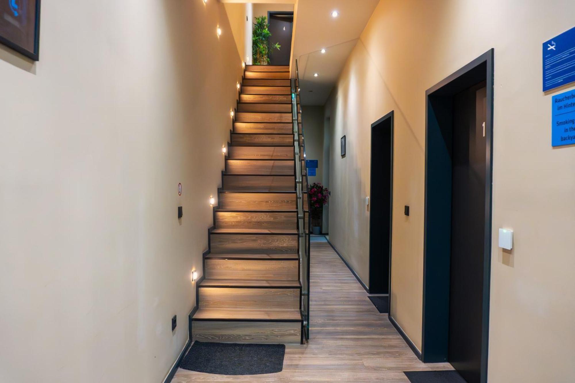 Liro Stadt Apartments เครเฟลด์ ภายนอก รูปภาพ